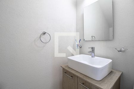 Baño 1 de casa de condomínio para alugar com 2 quartos, 75m² em El Pedregal, Naucalpan de Juárez