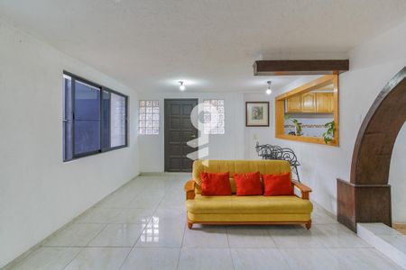 Sala  de casa para alugar com 2 quartos, 199m² em Rincón Del Mirador I, Ciudad de México