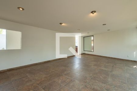Sala - Comedor de casa de condomínio para alugar com 3 quartos, 240m² em Tecamachalco, Naucalpan de Juárez