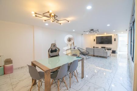 Sala - comedor de apartamento para alugar com 2 quartos, 130m² em Nápoles, Ciudad de México