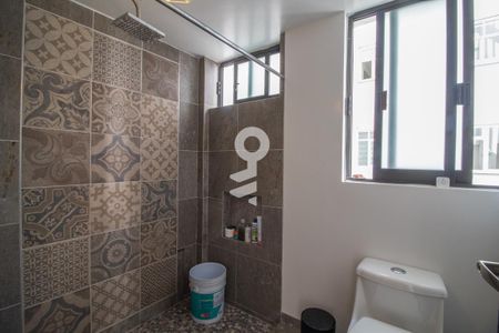 Baño de apartamento para alugar com 2 quartos, 130m² em Nápoles, Ciudad de México