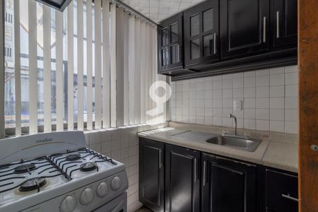 Cocina de apartamento para alugar com 2 quartos, 92m² em San Miguel Chapultepec I Sección, Ciudad de México