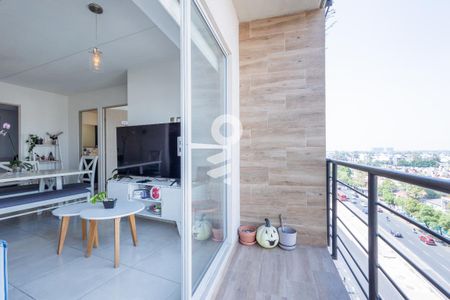 Balcón de apartamento para alugar com 2 quartos, 63m² em Granjas México, Ciudad de México