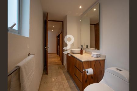 Baño de suite  de apartamento para alugar com 2 quartos, 124m² em Hipódromo, Ciudad de México