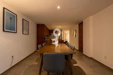 Sala - Comedor  de apartamento para alugar com 2 quartos, 124m² em Hipódromo, Ciudad de México