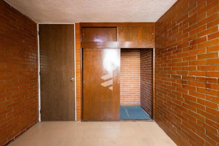  Recámara 1 - Clóset de apartamento para alugar com 2 quartos, 46m² em Unidad Habitacional El Tenayo, Naucalpan de Juárez