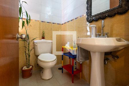 Medio baño  de apartamento para alugar com 3 quartos, 76m² em San Juan Totoltepec, Tlalnepantla de Baz