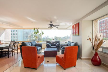 Sala comedor de apartamento para alugar com 4 quartos, 305m² em Granjas Palo Alto, Ciudad de México