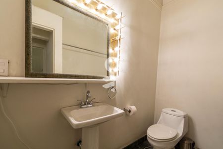 Baño de apartamento para alugar com 1 quarto, 150m² em Roma Norte, Ciudad de México