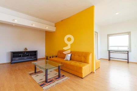 Sala - Comedor de apartamento para alugar com 1 quarto, 80m² em La Herradura, Naucalpan de Juárez