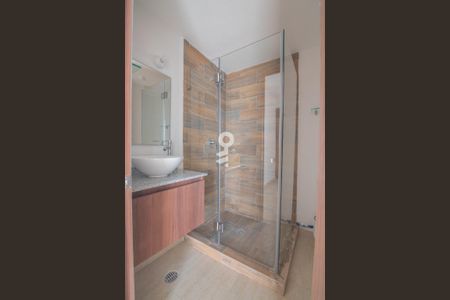 Baño suite de apartamento para alugar com 2 quartos, 53m² em Fraccionamiento Lago Esmeralda, Ciudad López Mateos