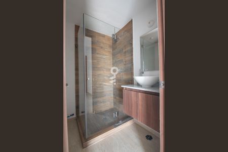Baño suite de apartamento para alugar com 2 quartos, 53m² em Colonia Fraccionamiento Lago Esmeralda, Ciudad López Mateos
