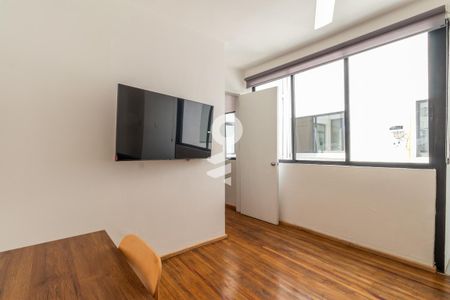 Sala - comedor de apartamento para alugar com 1 quarto, 31m² em Juárez, Ciudad de México