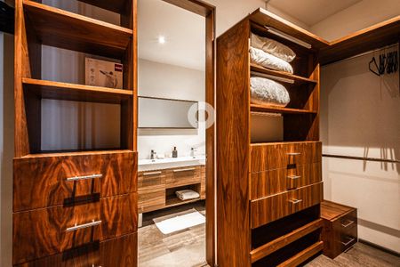 Clóset de suite  de apartamento para alugar com 2 quartos, 125m² em Hipódromo, Ciudad de México