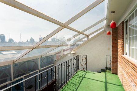 Balcón de kitnet/studio para alugar com 1 quarto, 40m² em Ampliación Lomas de San Bernabé, Ciudad de México