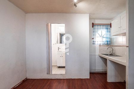 Sala - Comedor - Recámara  de kitnet/studio para alugar com 1 quarto, 40m² em Ampliación Lomas de San Bernabé, Ciudad de México
