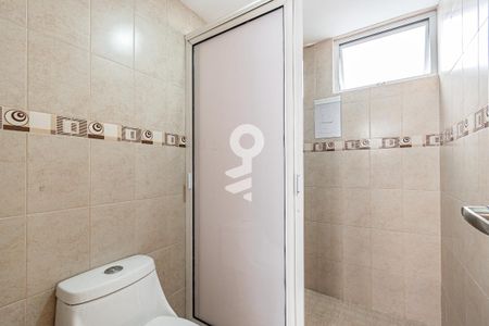 Baño  de apartamento para alugar com 2 quartos, 60m² em Popular, Ciudad de México