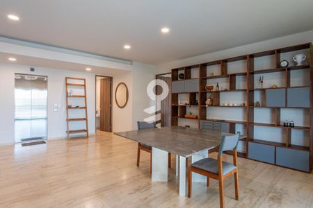 Sala - Comedor  de apartamento para alugar com 4 quartos, 285m² em Contadero, Ciudad de México