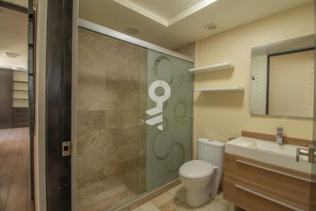 Baño de apartamento para alugar com 2 quartos, 86m² em Cuauhtémoc, Ciudad de México