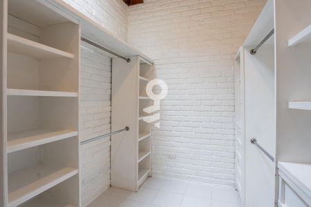 Clóset de suite  de casa de condomínio para alugar com 1 quarto, 60m² em El Molino, Ciudad de México