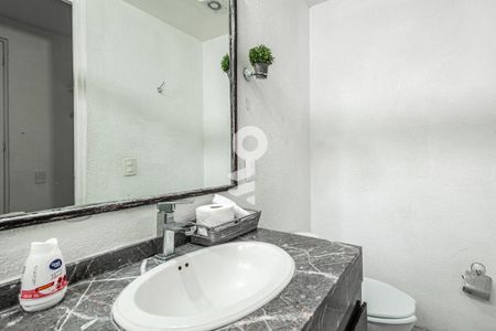 Baño de suite  de apartamento para alugar com 3 quartos, 150m² em Colonia Del Valle Norte, Ciudad de México