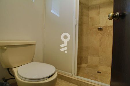 Baño de suite de apartamento para alugar com 2 quartos, 120m² em Tizapán, Ciudad de México
