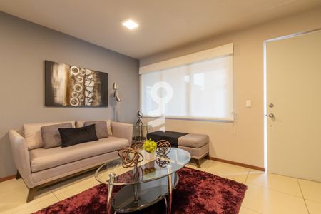 Sala - Comedor de apartamento para alugar com 2 quartos, 80m² em Hacienda de Las Palmas, Naucalpan de Juárez