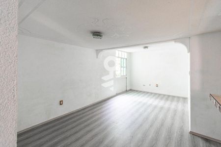 Sala - Comedor de apartamento para alugar com 3 quartos, 90m² em Alianza Popular Revolucionaria, Ciudad de México