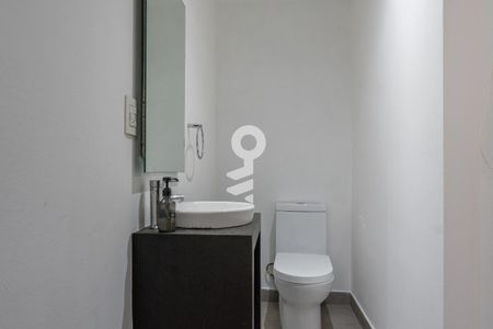 Medio baño  de apartamento para alugar com 2 quartos, 98m² em San Rafael, Ciudad de México