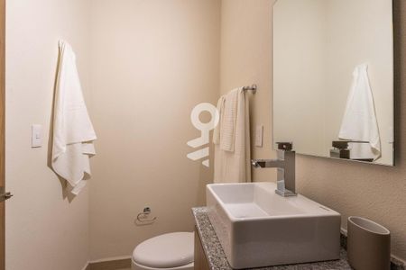 Baño  de apartamento para alugar com 2 quartos, 34m² em Bosque de Las Palmas, Naucalpan de Juárez