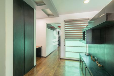 Pasillo de apartamento para alugar com 3 quartos, 200m² em Narvarte Oriente, Ciudad de México