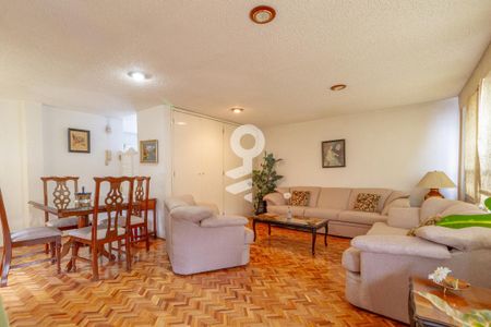 Sala - Comedor de apartamento para alugar com 1 quarto, 50m² em Hacienda de Echegaray, Naucalpan de Juárez