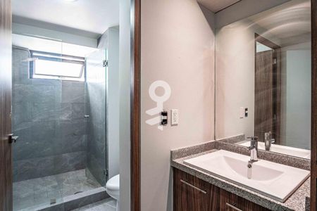 Baño de suite  de apartamento para alugar com 3 quartos, 115m² em 005, Ciudad de México