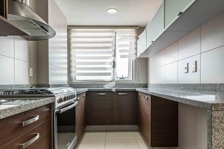 Cocina de apartamento para alugar com 3 quartos, 225m² em Letran Valle, Ciudad de México