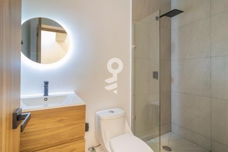 Baño de apartamento para alugar com 2 quartos, 68m² em Roma Norte, Ciudad de México