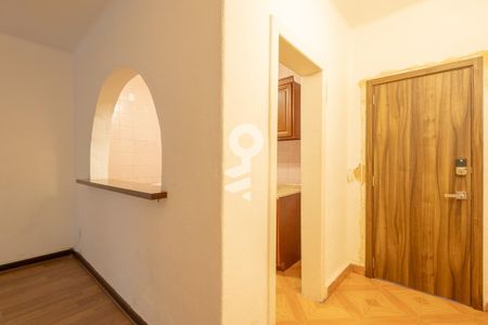 Sala - Comedor de apartamento para alugar com 2 quartos, 80m² em Hipódromo, Ciudad de México