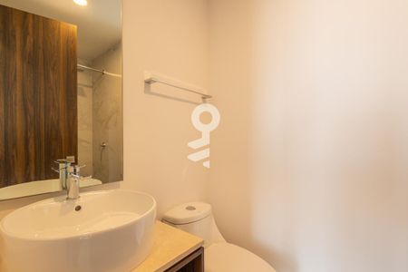 Baño Suite 1 de apartamento para alugar com 2 quartos, 95m² em Los Alpes, Ciudad de México