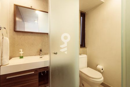 Baño de Suite de apartamento para alugar com 2 quartos, 77m² em Cuauhtémoc, Ciudad de México