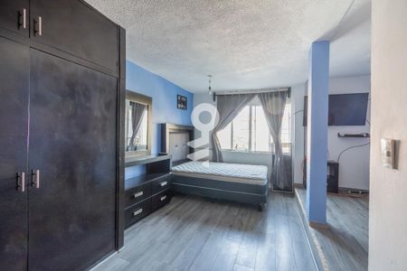 Suite 1 de casa para alugar com 4 quartos, 252m² em Xotepingo, Ciudad de México