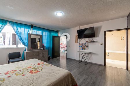 suite 1 de casa para alugar com 4 quartos, 252m² em Xotepingo, Ciudad de México