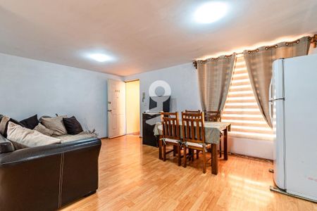 Sala - Comedor de apartamento para alugar com 2 quartos, 60m² em Agrícola Pantitlán, Ciudad de México