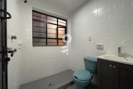 Baño  de apartamento para alugar com 1 quarto, 39m² em San Fernando, Naucalpan de Juárez