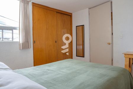 Recámara 1  de apartamento para alugar com 2 quartos, 60m² em Pedregal de Carrasco Sección 2da, Ciudad de México